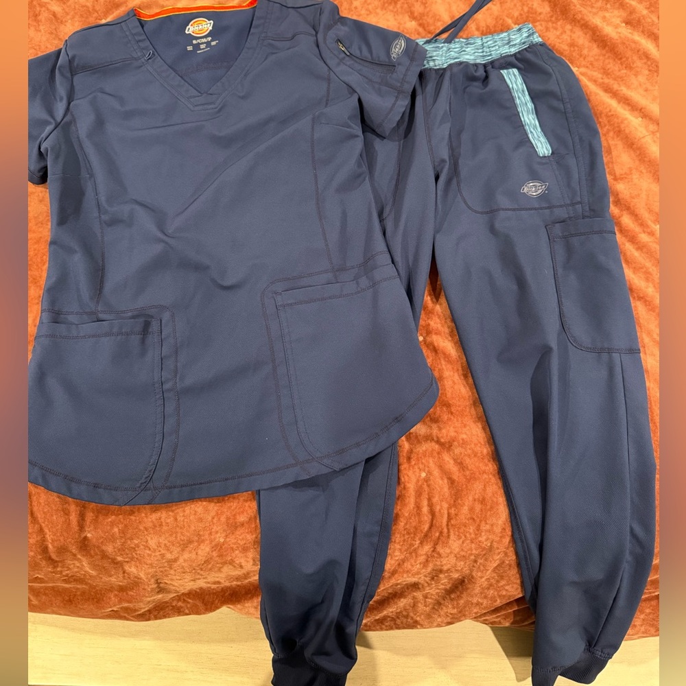 Dickies Navy Scrubs